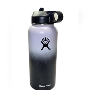 Hydro Flask 32oz Black and White Ombre Bottle
